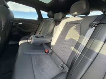 Audi A6 Avant E-tron